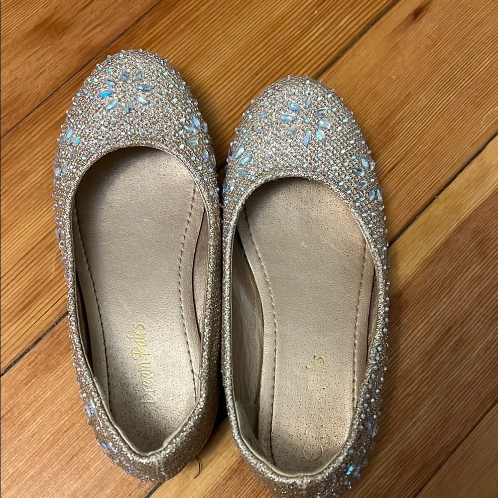 Girls Gold Sparkle Shoes